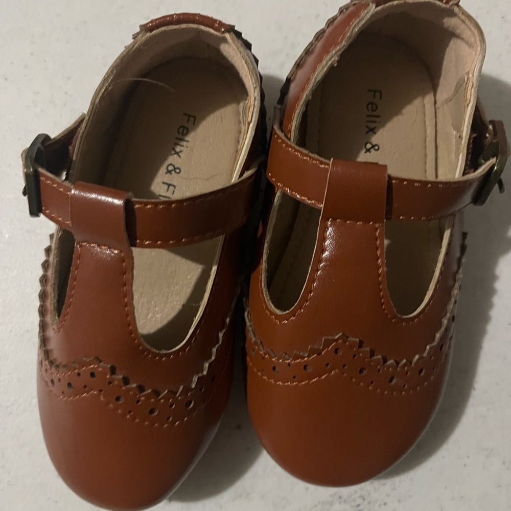 Saddle maryjane toddler shoes